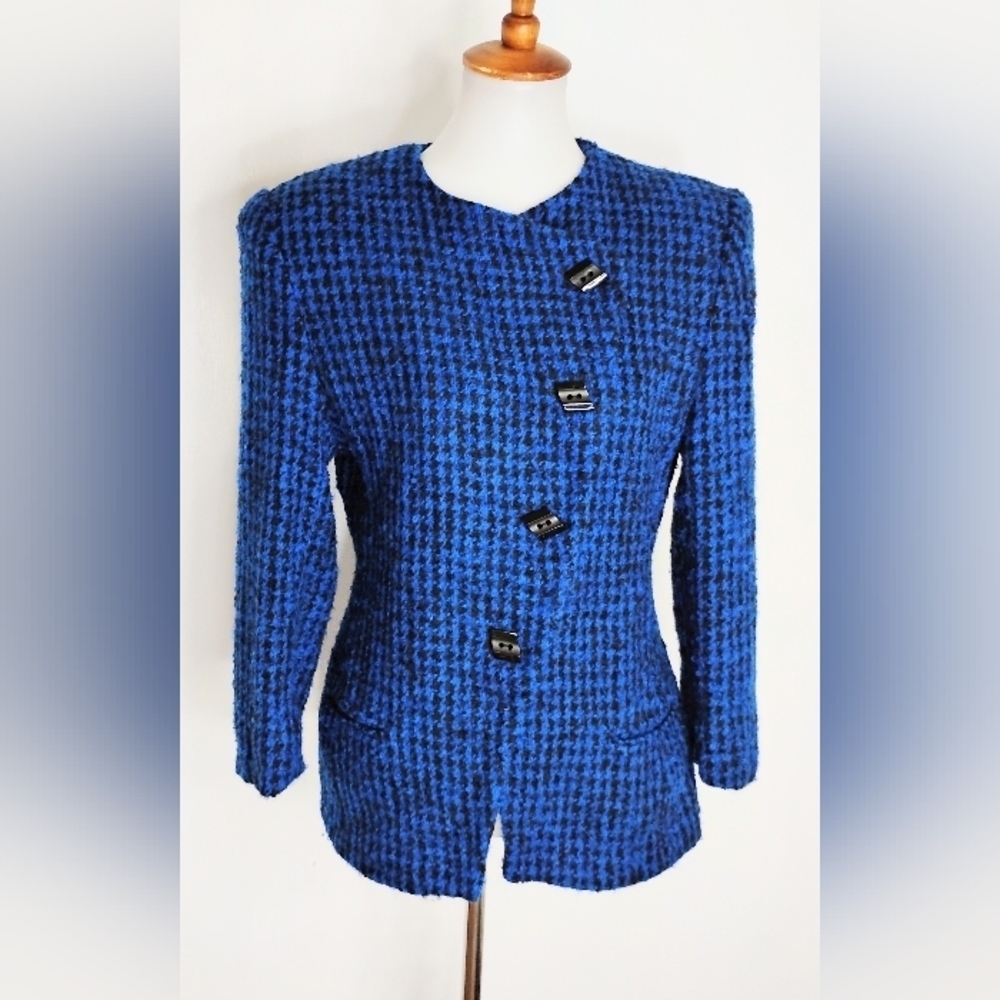 VINTAGE HERRINGBONE BOUCLE JACKET